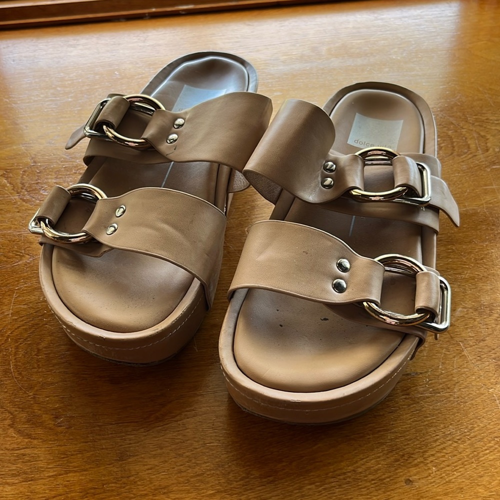 DOLCE VITA PLATFORM FLAT-FORM SANDAL
